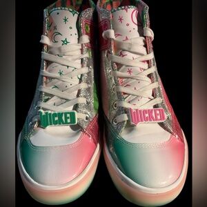 WICKED🐝GROUND UP🐝HIGH TOP